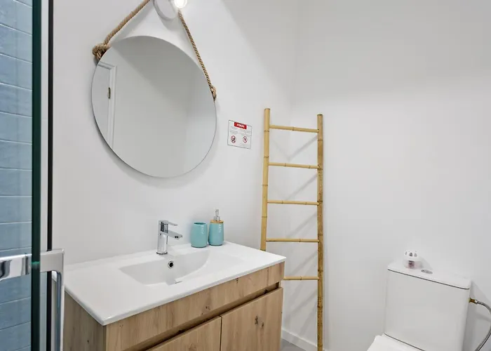 72 - Almar House Apartman Peniche