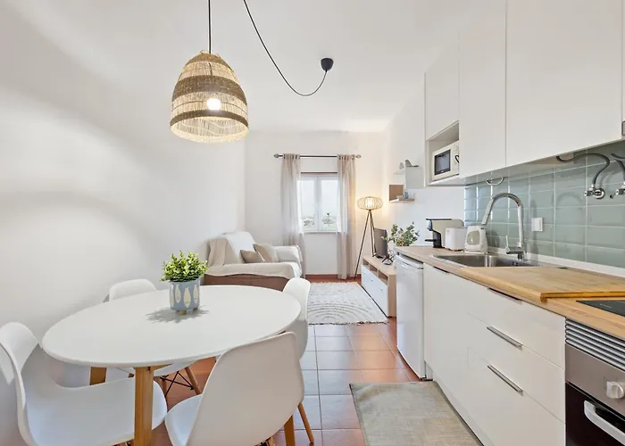 Apartman 72 - Almar House *